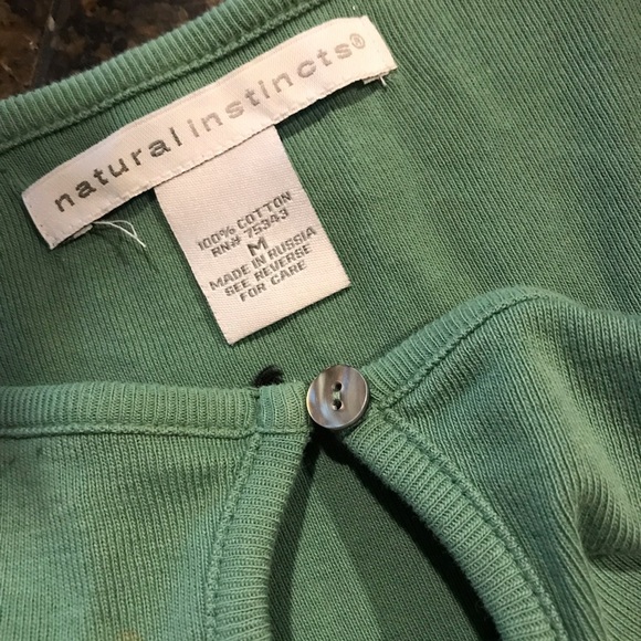 Natural Instincts Size Medium Sage Green Long Sleeve - Picture 2 of 3